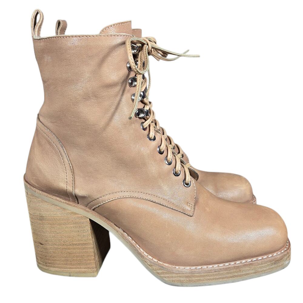 Jeffrey Campbell Dotti Boots Women 10 Beige Heeled Leather Lace Up Combat Anthro